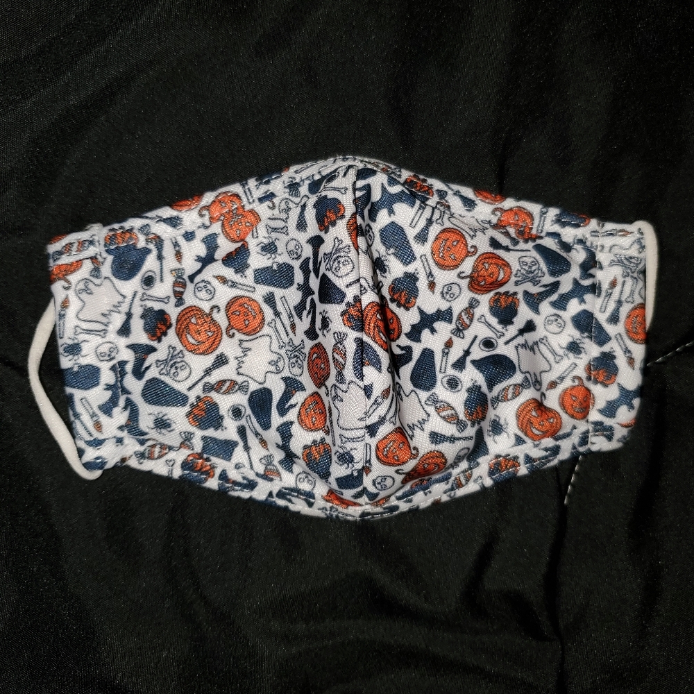 Kid's Halloween Face Mask NWOT